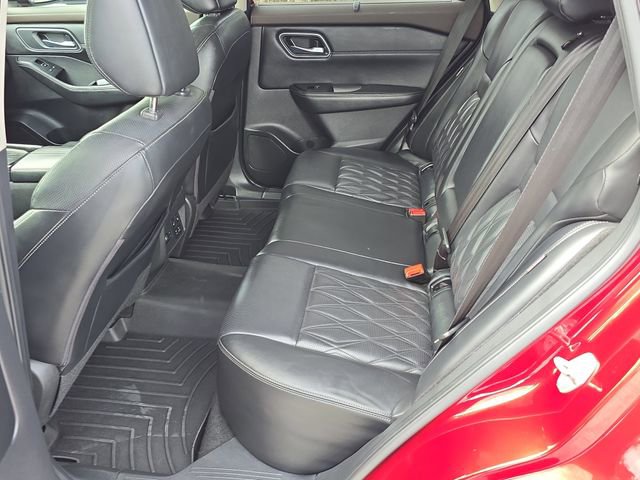 Certified 2022 Nissan Rogue Platinum w/ Head-Up Display Package image 19