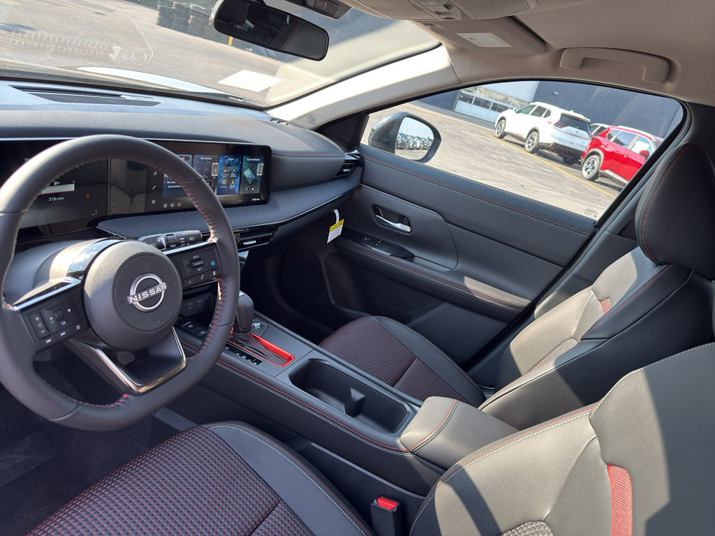New 2026 Nissan Kicks SR w/ Cold Weather Package image 25