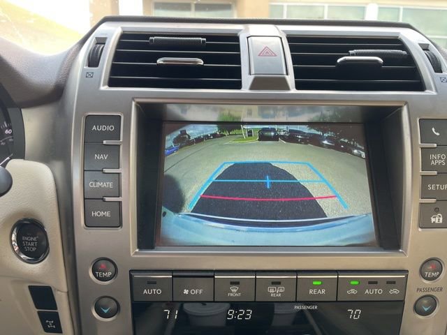 Used 2015 Lexus GX 460 Luxury image 17