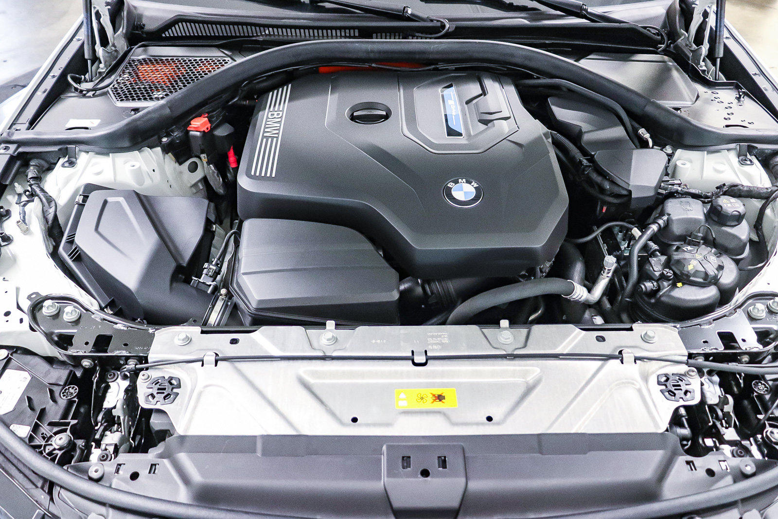 Used 2023 BMW 330e w/ Premium Package RWD image 26