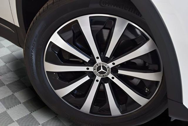 Used 2023 Mercedes-Benz GLA 250 4MATIC w/ Premium Package image 30