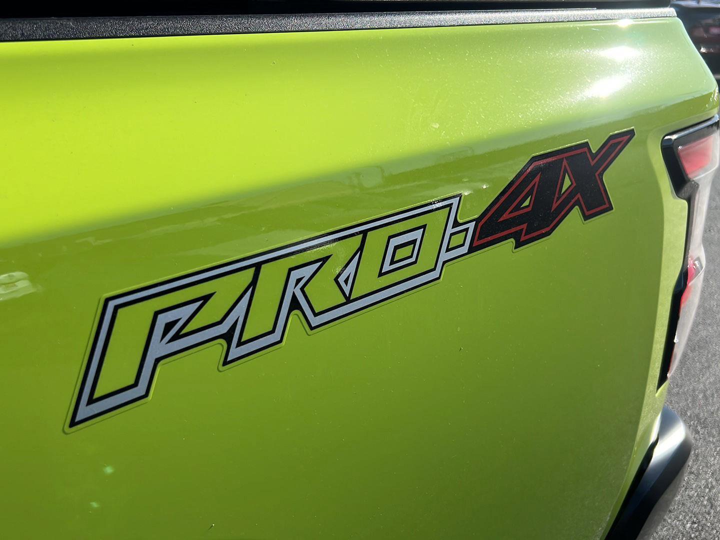 New 2026 Nissan Frontier PRO-4X w/ Pro-4x Convenience Package image 11