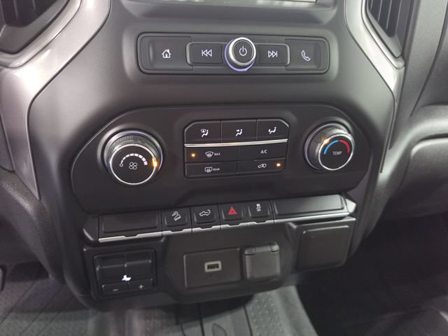 Used 2019 Chevrolet Silverado 1500 Custom Trail Boss w/ Custom Convenience Package AWD/4WD image 15
