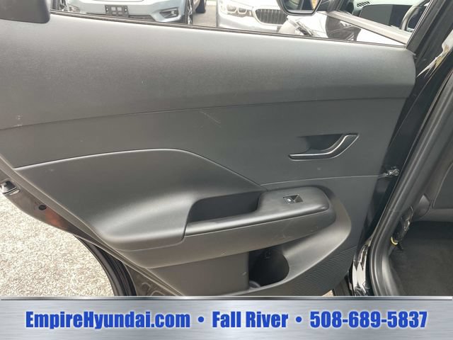 Used 2024 Hyundai Kona SEL AWD/4WD image 14