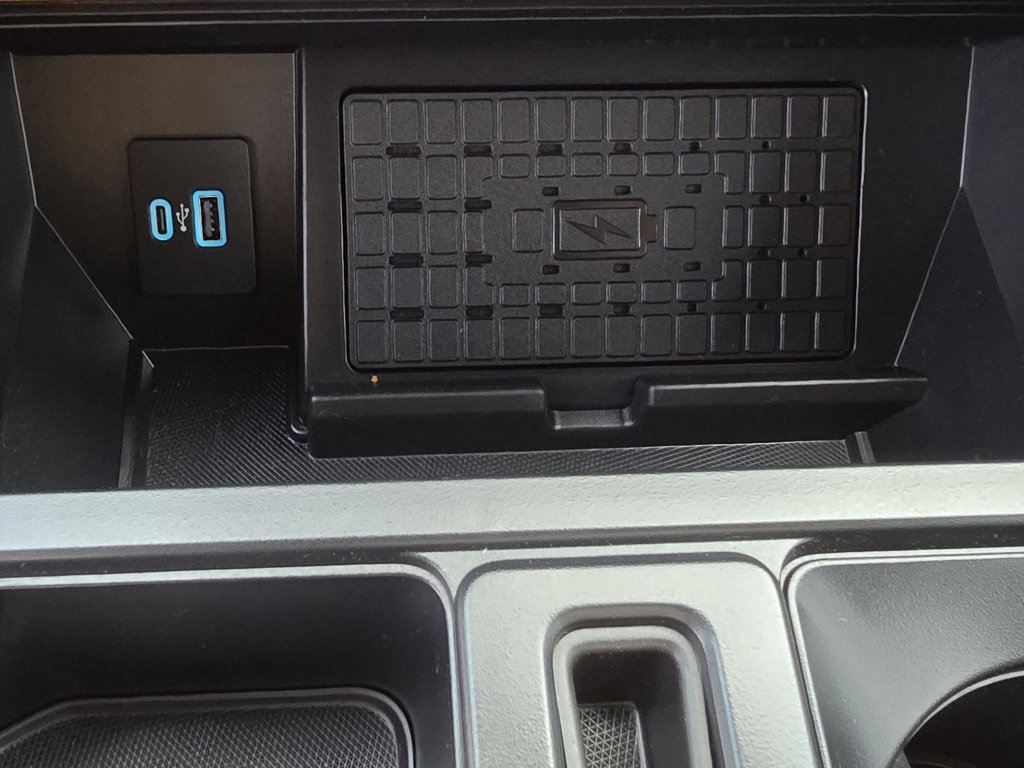 Used 2024 Ford F150 Platinum w/ FX4 Off-Road Package image 35