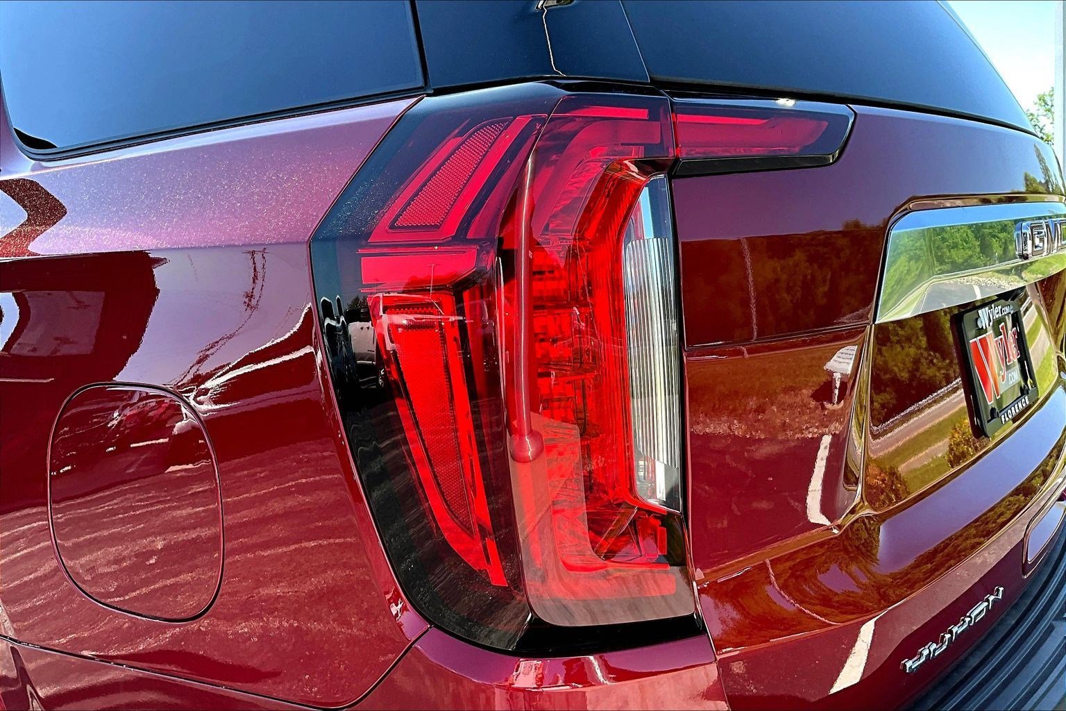 Used 2024 GMC Yukon Denali AWD/4WD image 22