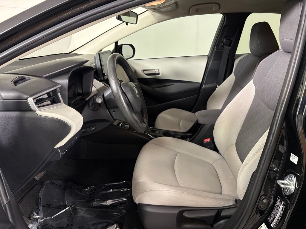 Used 2022 Toyota Corolla LE w/ Carpet Mat Package (TMS) FWD image 16