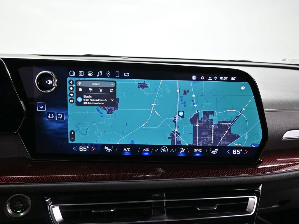 Used 2025 Chevrolet Traverse Z71 w/ Driver Confidence Package image 12