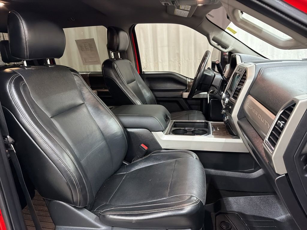 Used 2018 Ford F250 Lariat w/ Chrome Package image 28