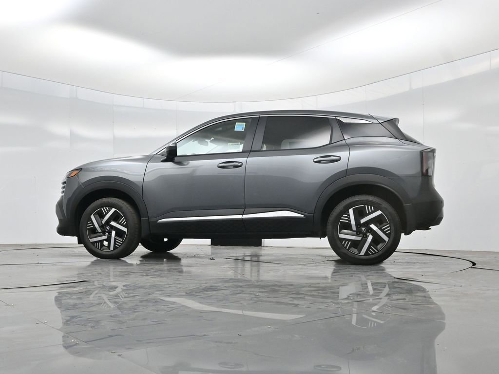 Used 2025 Nissan Kicks SV image 49