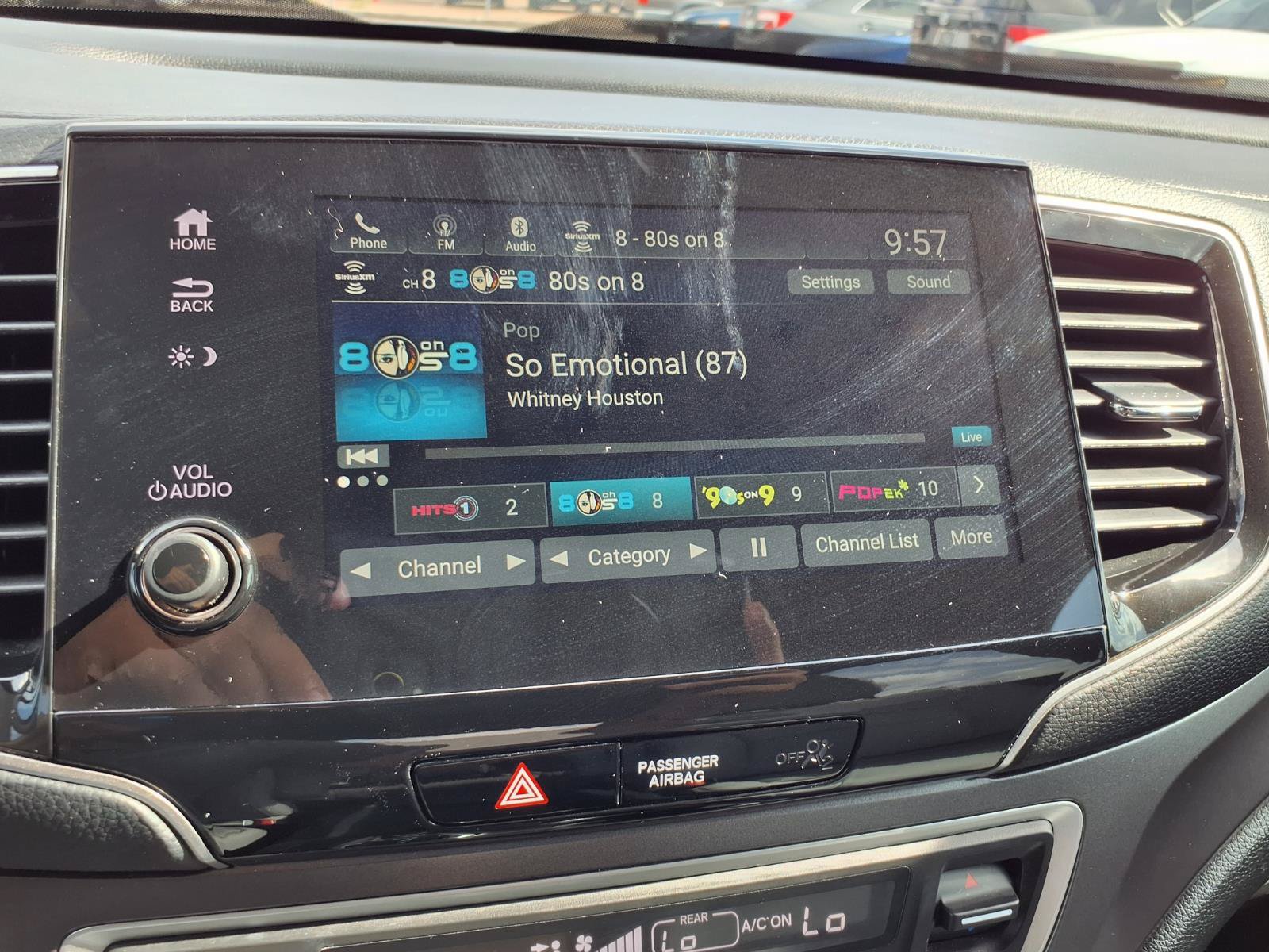 Used 2023 Honda Passport EX-L image 7