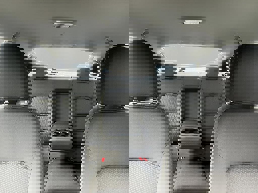 Used 2022 Chevrolet Malibu LT image 16