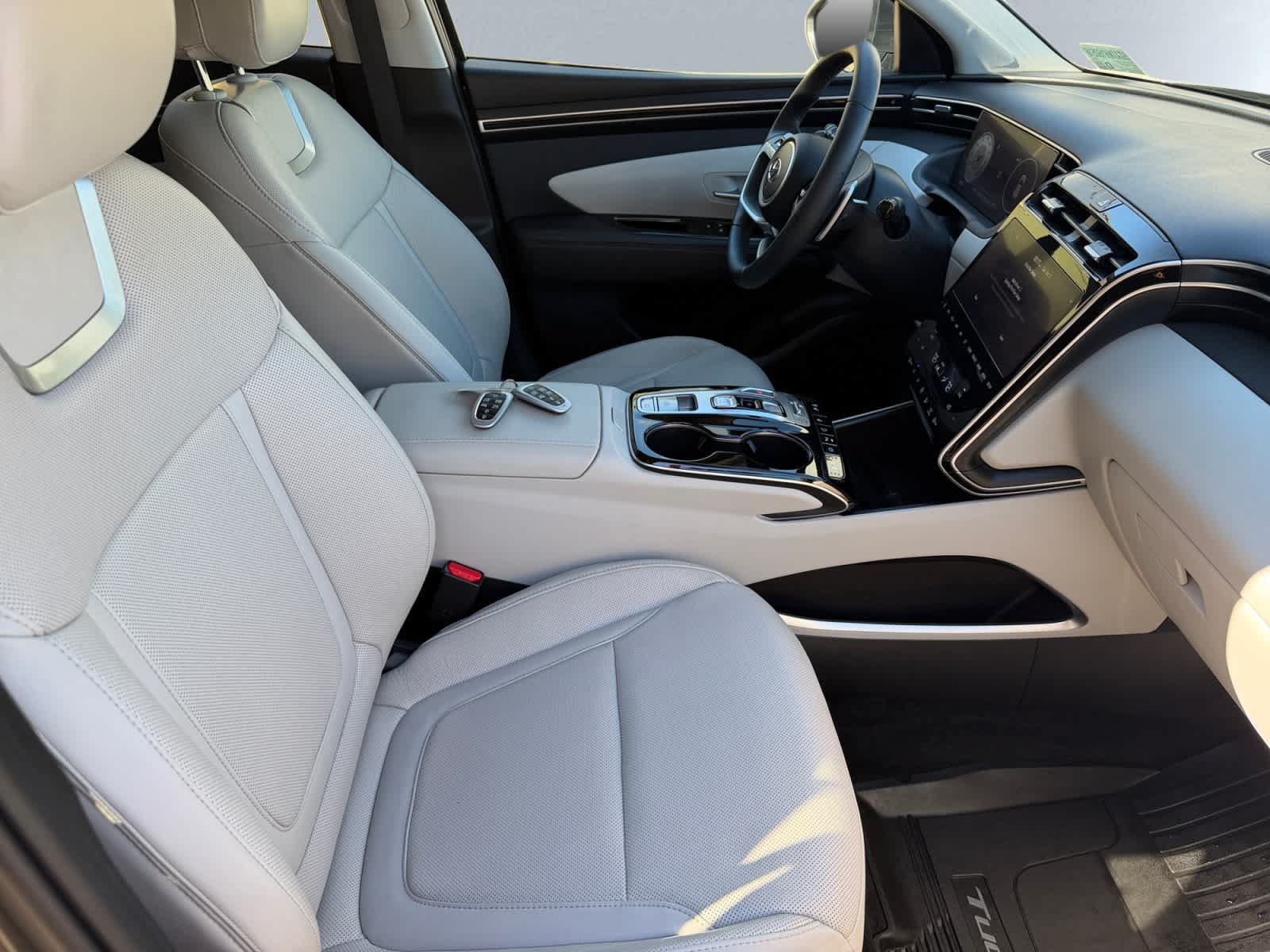 Used 2022 Hyundai Tucson Limited w/ Cargo Package AWD/4WD image 20