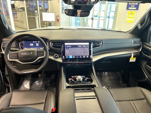 New 2026 Jeep Grand Wagoneer Limited w/ Convenience Group I image 9