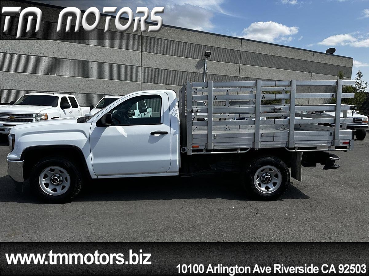 Used 2018 GMC Sierra 1500 2WD Regular Cab image 1