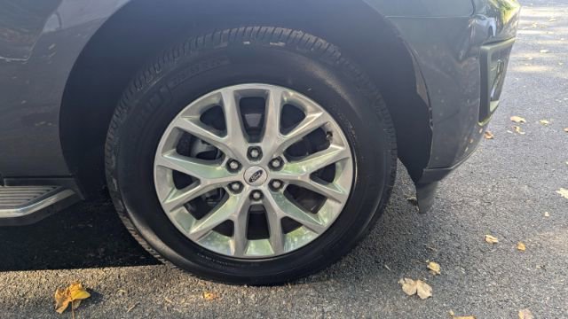 Used 2021 Ford Expedition Max XLT image 56