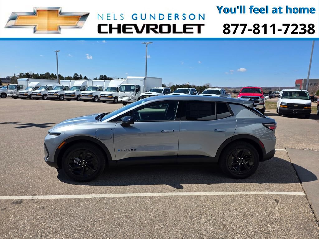New 2026 Chevrolet Equinox EV LT w/ Comfort Package FWD image 4