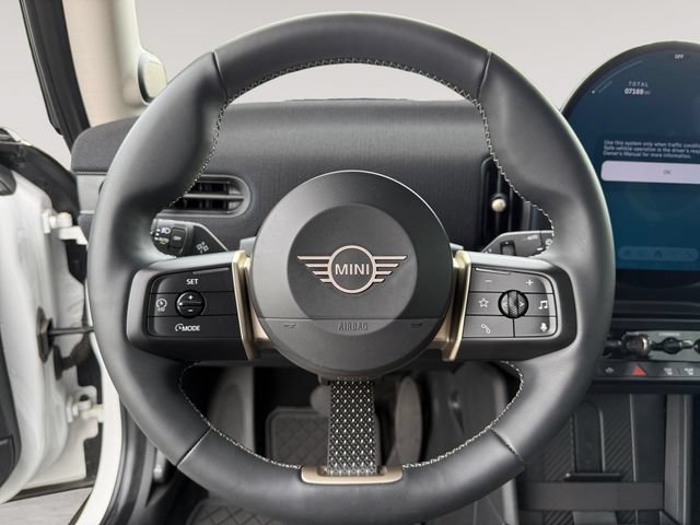 Used 2025 MINI Cooper S FWD image 12