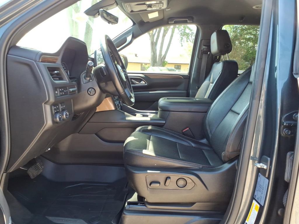 Used 2021 Chevrolet Tahoe High Country AWD/4WD image 18