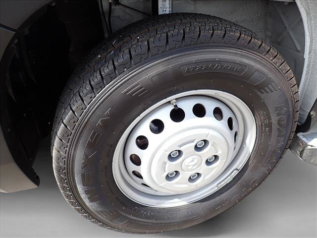 Used 2025 RAM ProMaster 2500 w/ U-Haul Equipment Group FWD image 7
