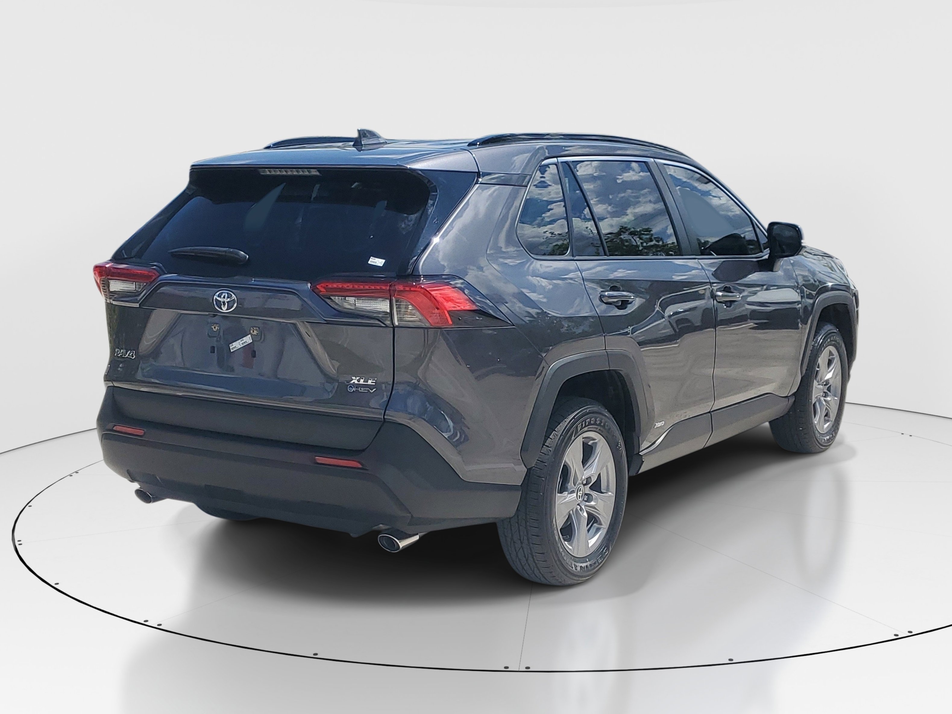 Certified 2025 Toyota RAV4 XLE AWD/4WD image 3