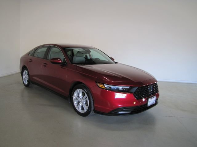 Certified 2023 Honda Accord LX image 3