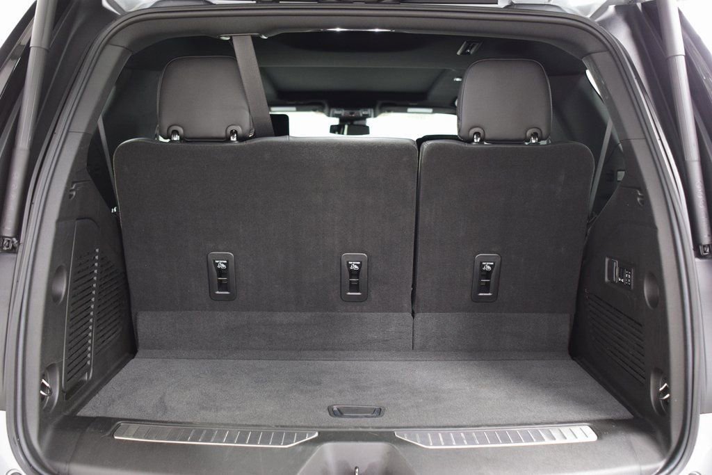 Used 2023 Chevrolet Tahoe Premier image 19