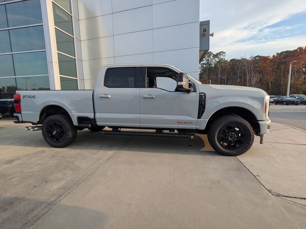 New 2026 Ford F350 Lariat w/ Black Appearance Package image 3