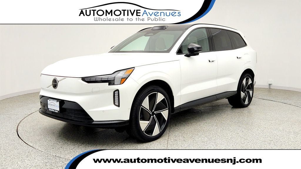 Used 2025 Volvo EX90 Plus