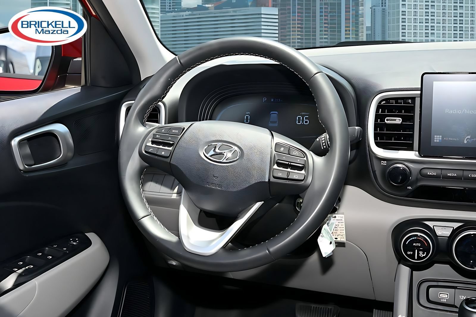 Used 2023 Hyundai Venue SEL FWD image 20