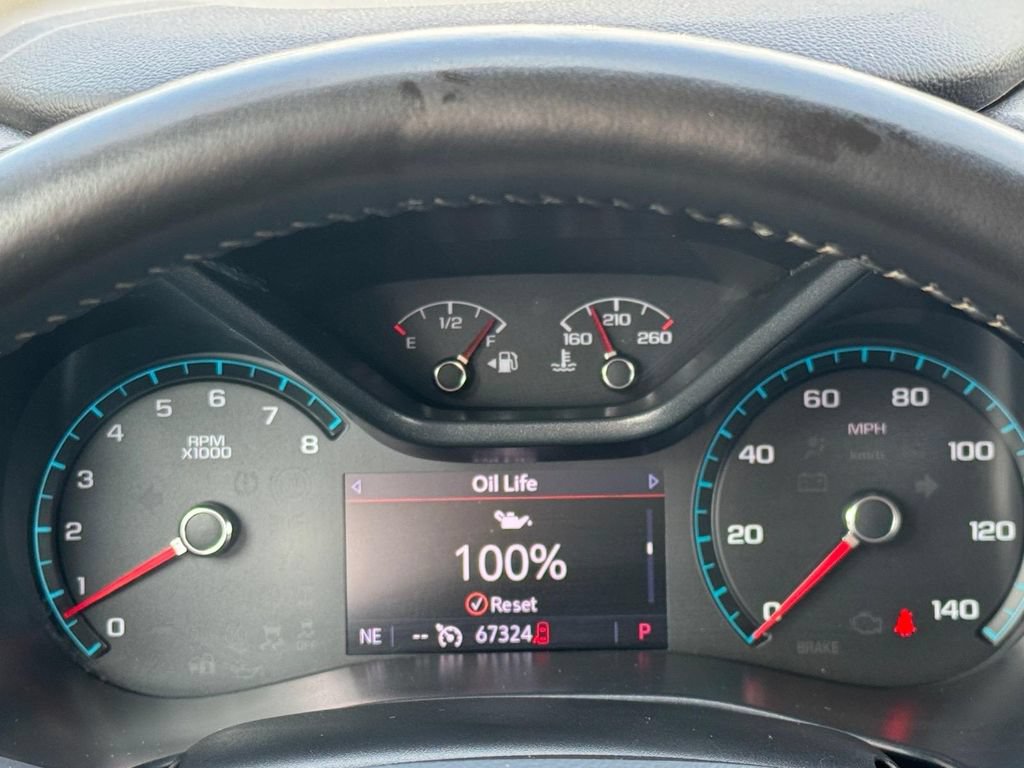 Used 2022 GMC Canyon Elevation w/ Elevation Premium Package AWD/4WD image 10