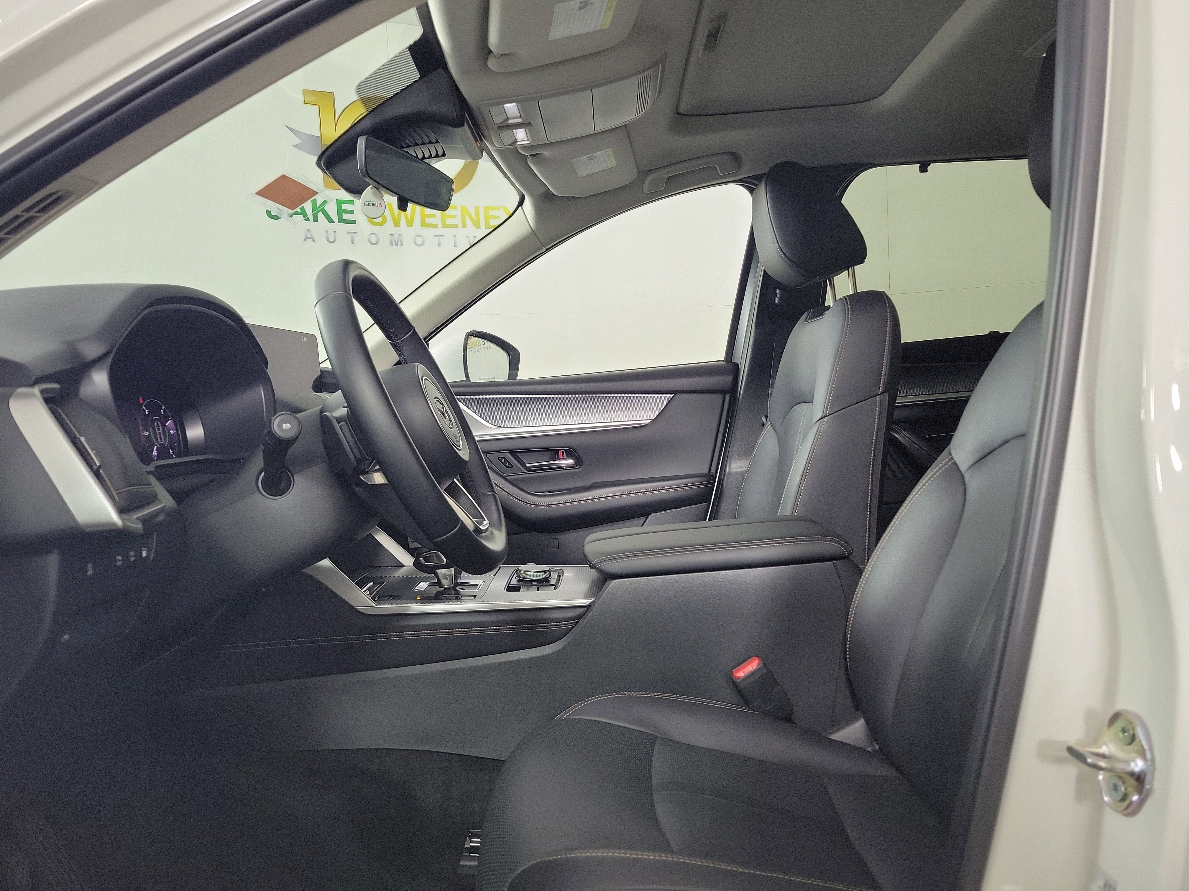 Certified 2025 MAZDA CX-90 Plug-In Hybrid w/ Preferred image 11