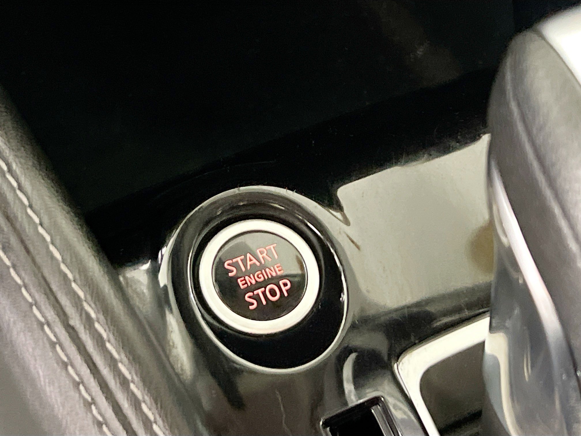 Used 2020 Nissan Kicks SV FWD image 24