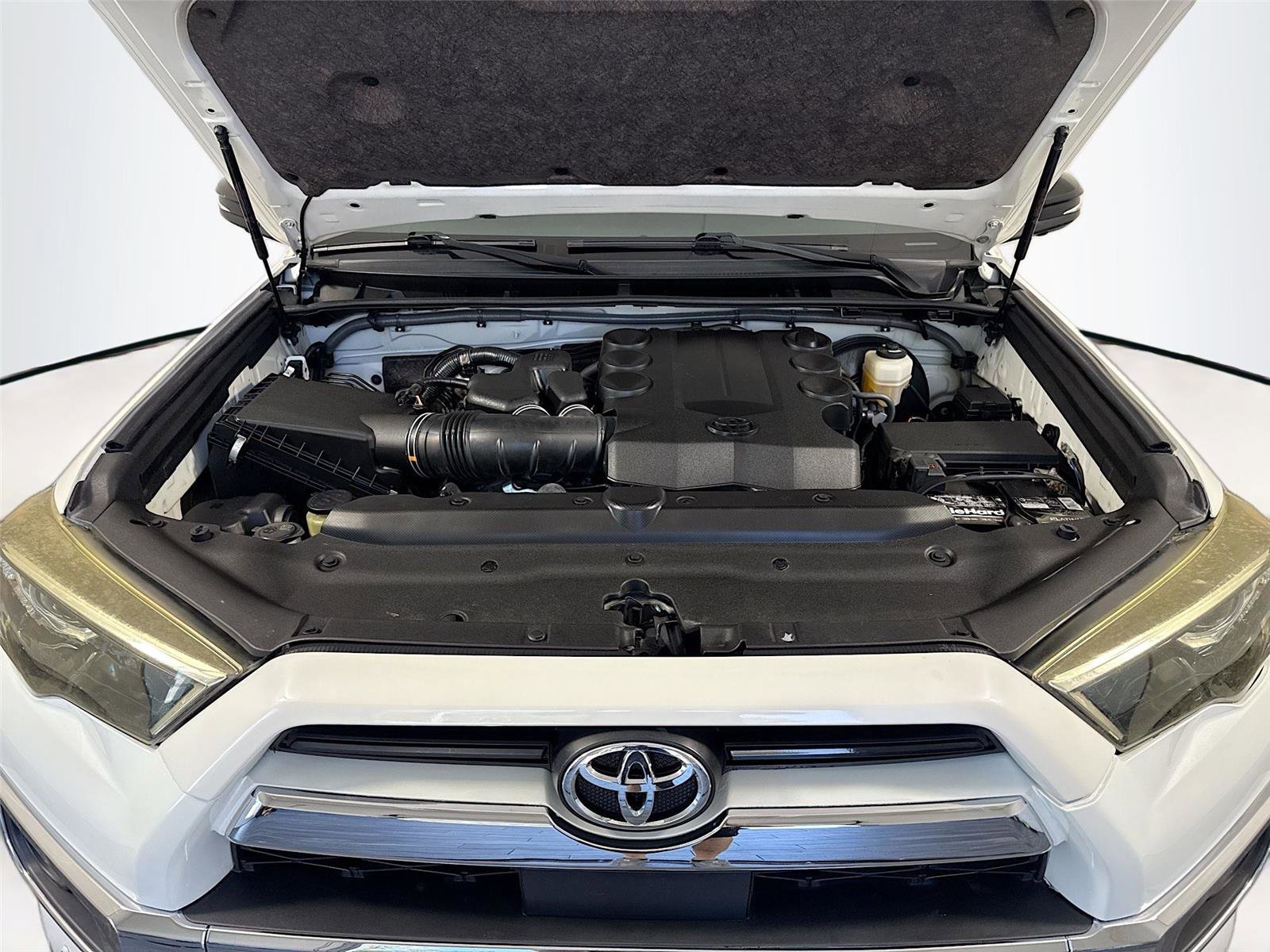 Used 2022 Toyota 4Runner Limited RWD image 31