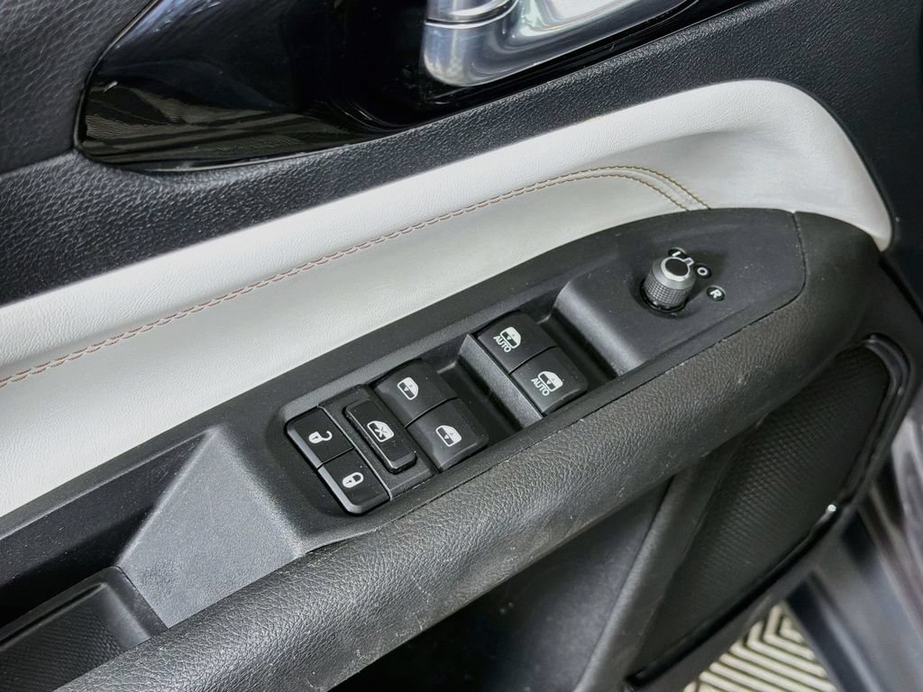 Used 2024 Jeep Compass Limited AWD/4WD image 17