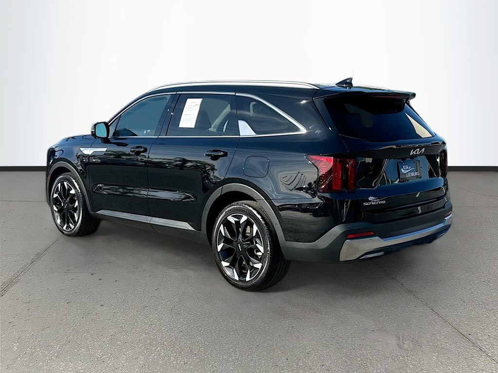 Certified 2024 Kia Sorento SX image 5