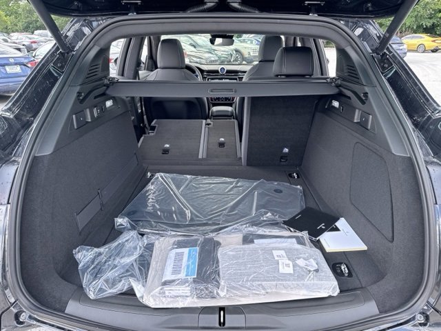 New 2025 Maserati Grecale Trofeo image 28