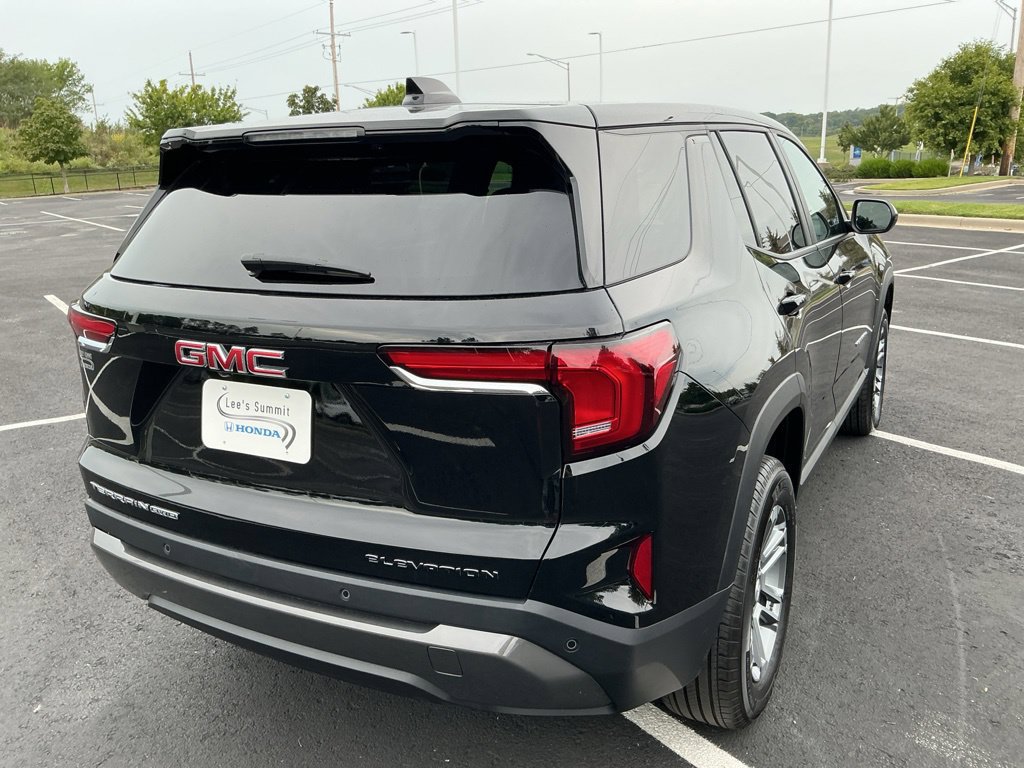 Used 2026 GMC Terrain Elevation AWD/4WD image 11