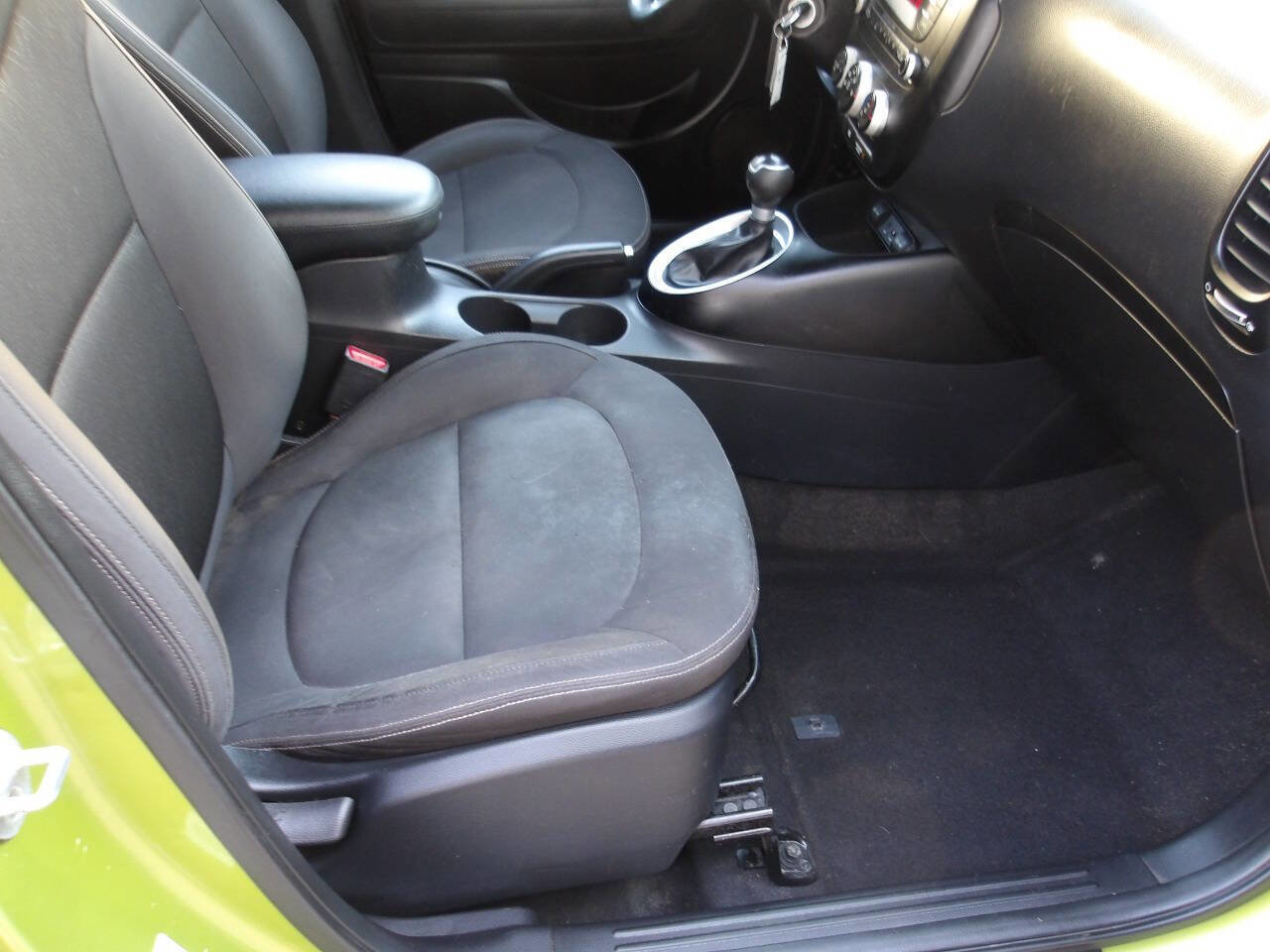 Used 2015 Kia Soul Base 4dr Crossover 6A image 6