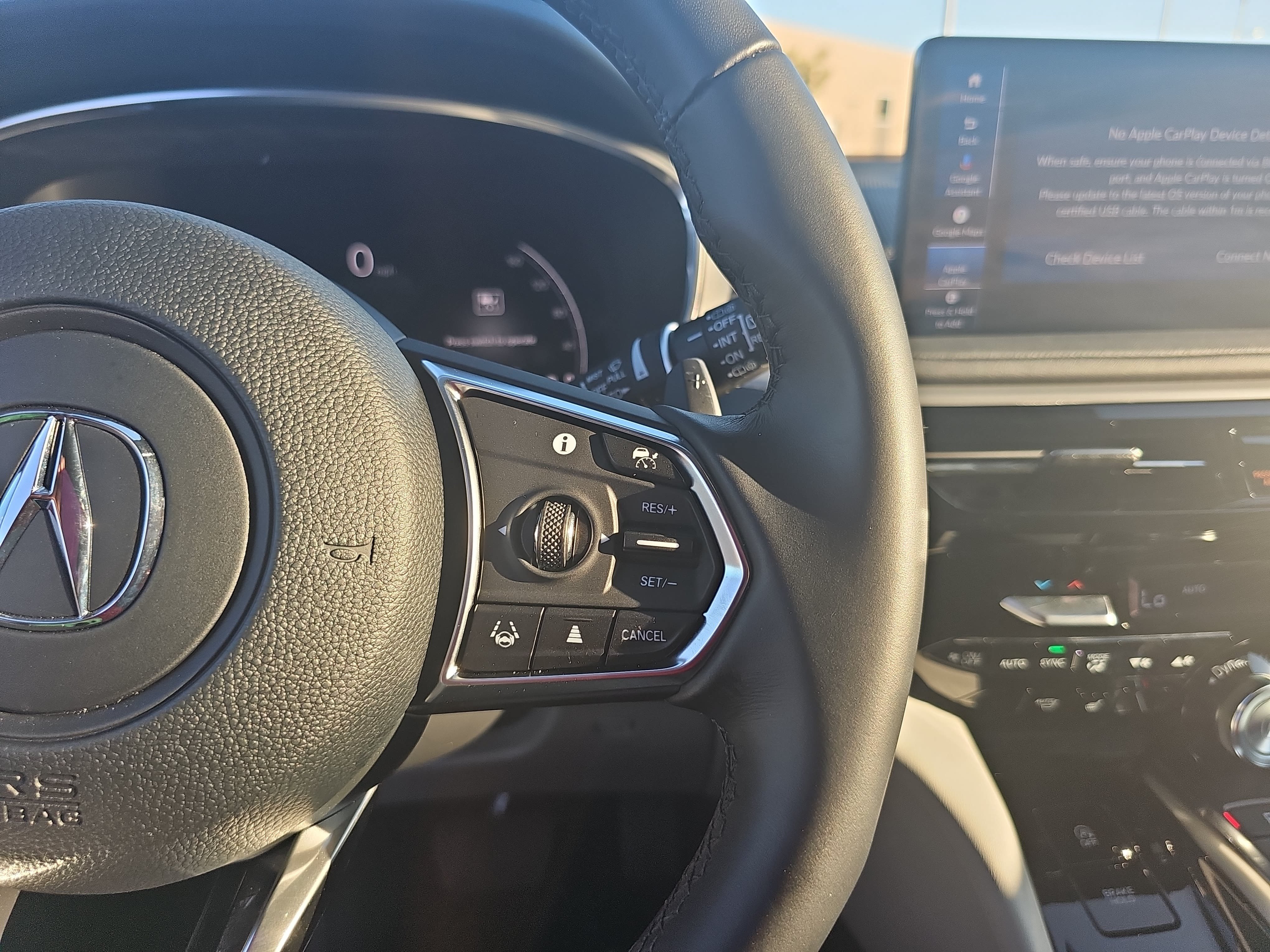 Certified 2025 Acura MDX FWD w/ Technology Package image 18