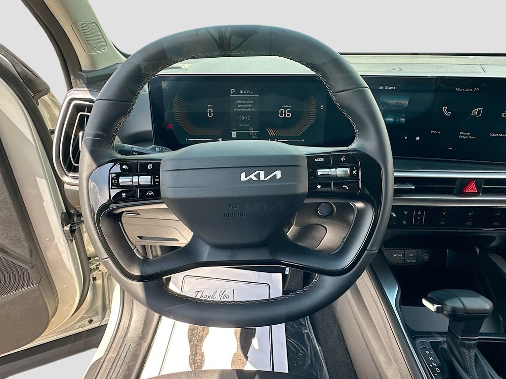 New 2026 Kia Sorento LX FWD image 11