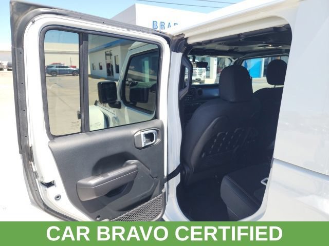 Used 2021 Jeep Gladiator Mojave AWD/4WD image 25
