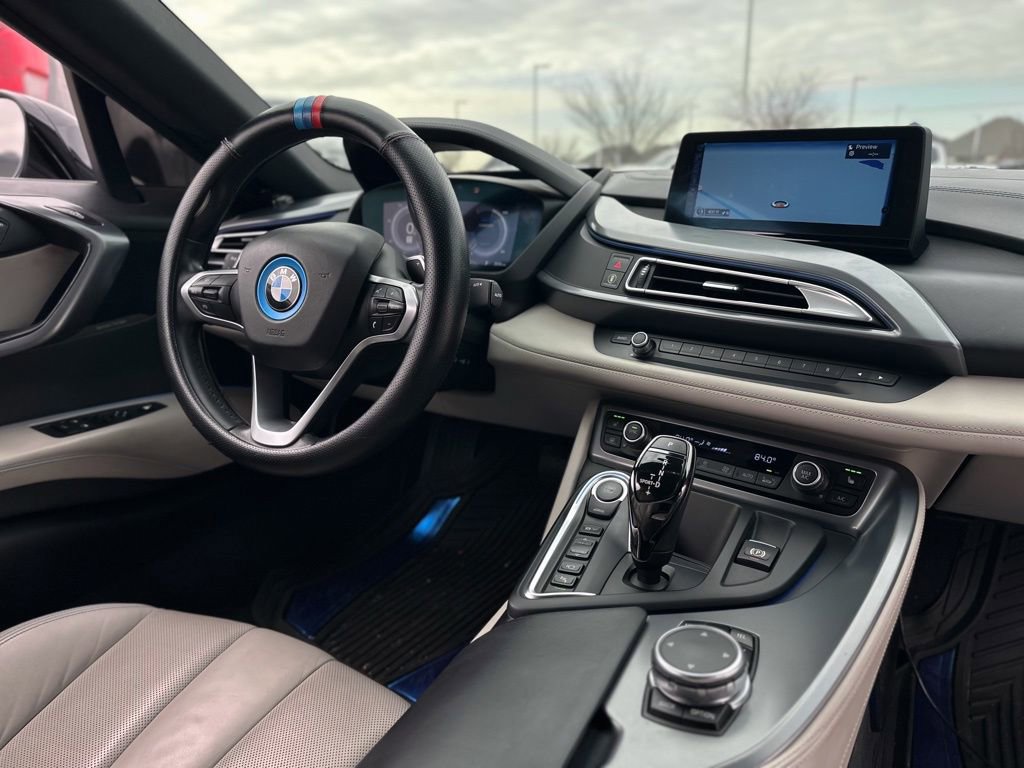 Used 2014 BMW i8 image 5