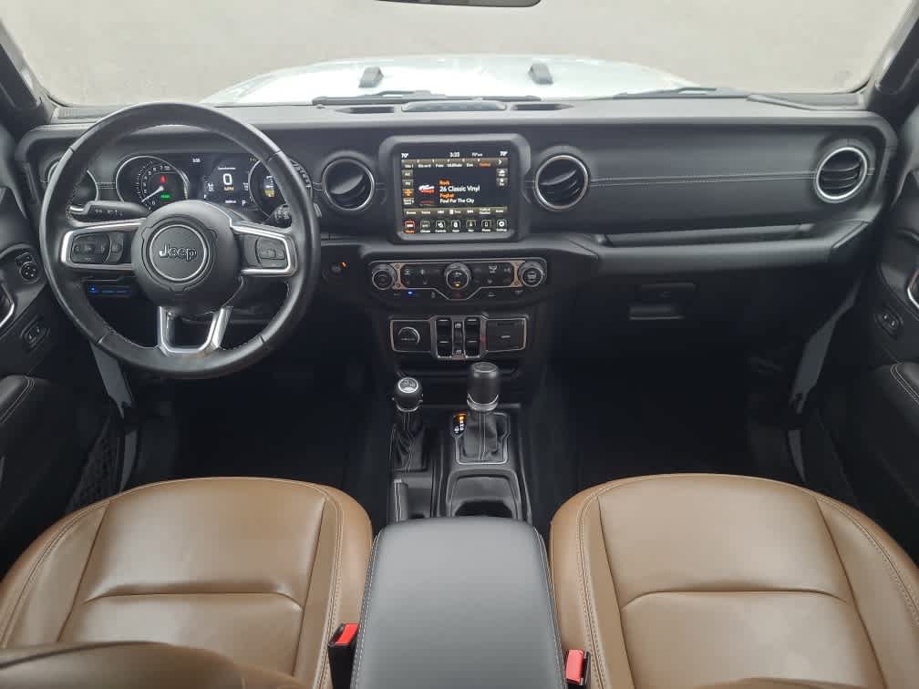 Used 2023 Jeep Wrangler Unlimited Sahara w/ Cold Weather Group AWD/4WD image 13