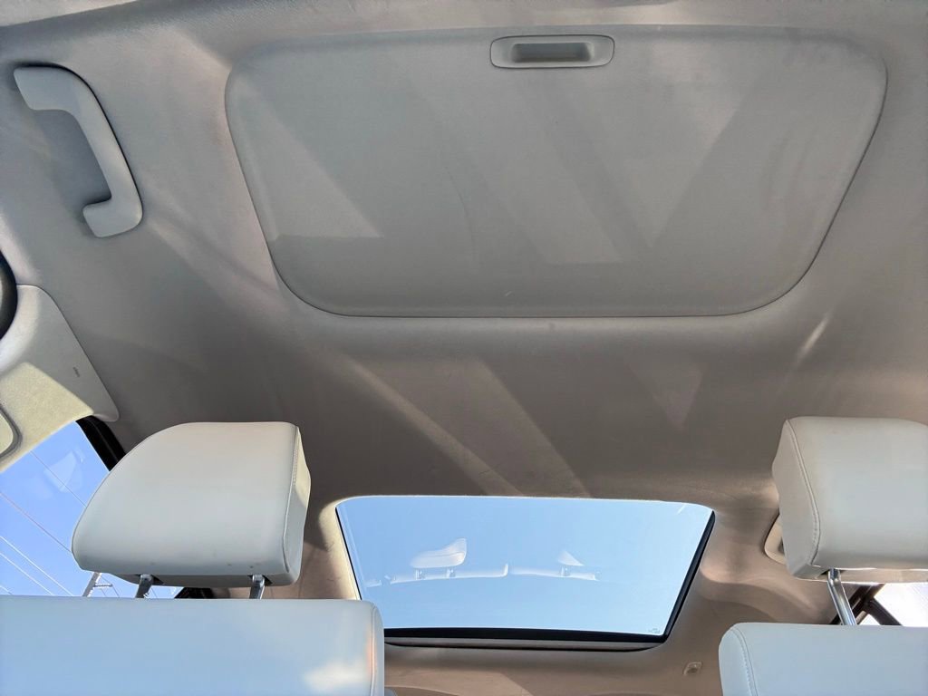 Used 2024 Hyundai Santa Fe Calligraphy image 46