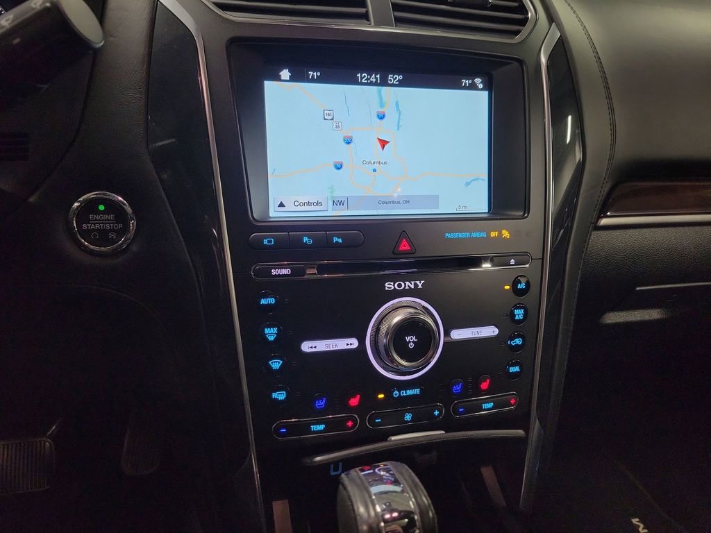 Used 2018 Ford Explorer Platinum AWD/4WD image 16