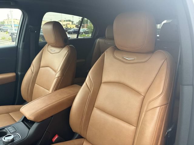 Certified 2024 Cadillac XT4 Premium Luxury AWD/4WD image 49