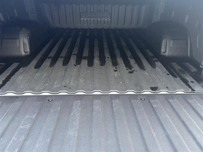 Used 2024 Chevrolet Silverado 1500 High Country w/ Technology Package image 6