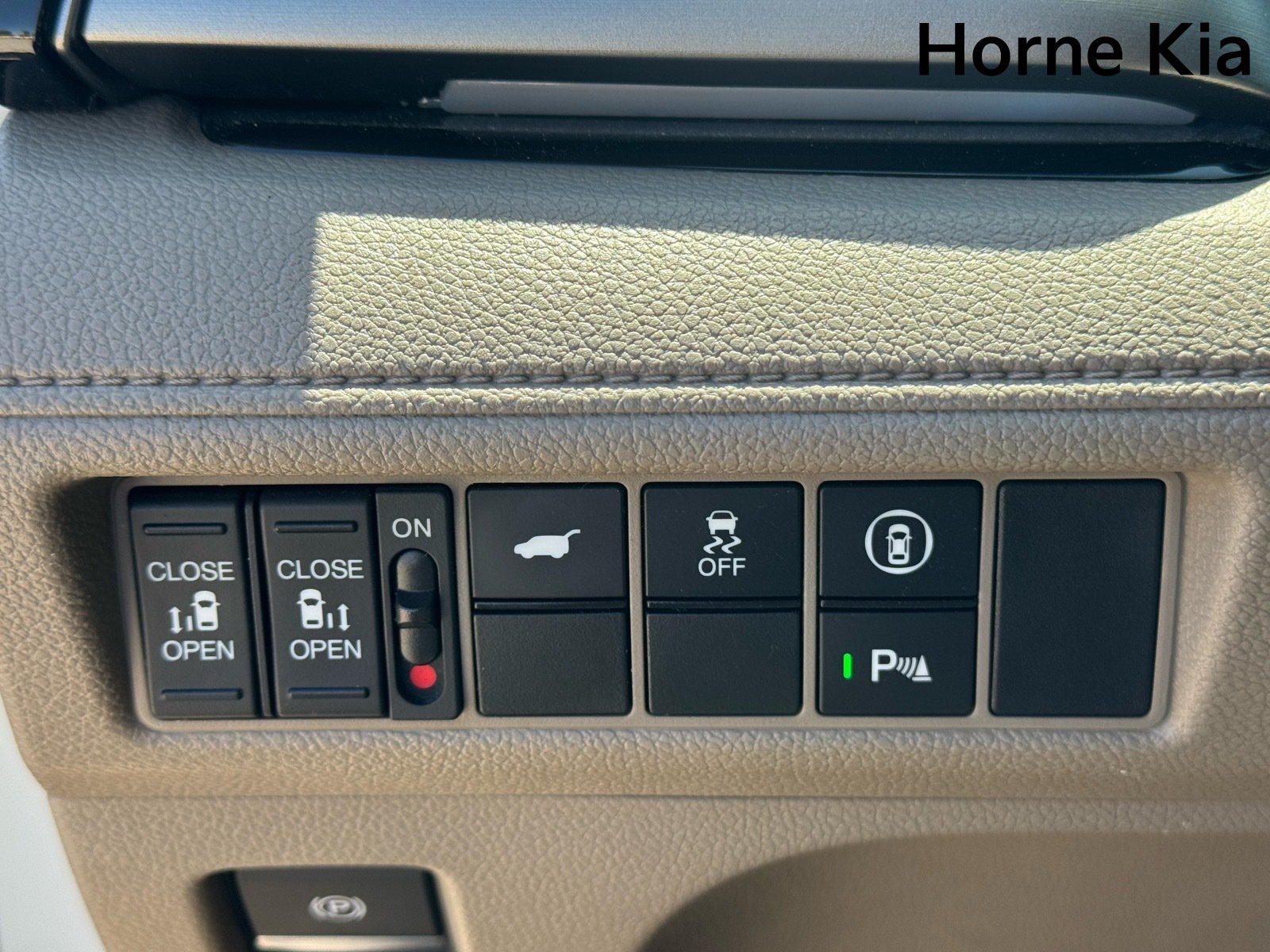 Used 2024 Honda Odyssey Touring image 27