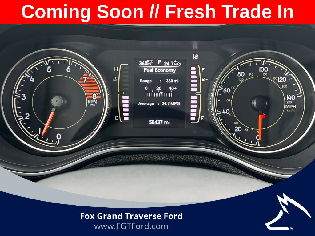 Used 2020 Jeep Cherokee Latitude Lux w/ Comfort/Convenience Group AWD/4WD image 18